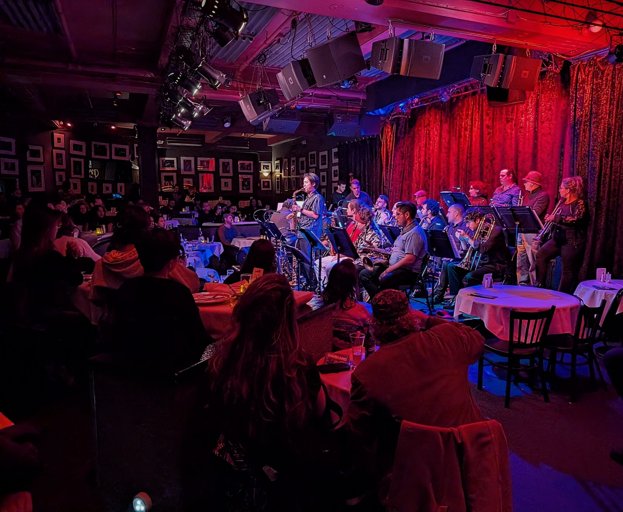 club de jazz et speakeasies