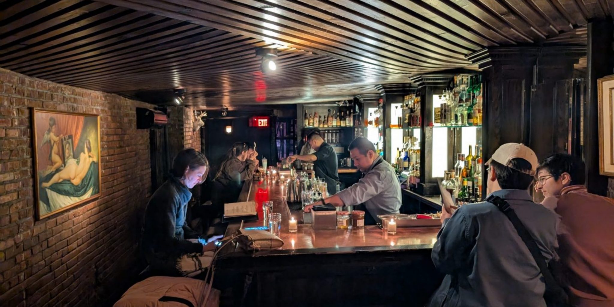 club de jazz et speakeasies